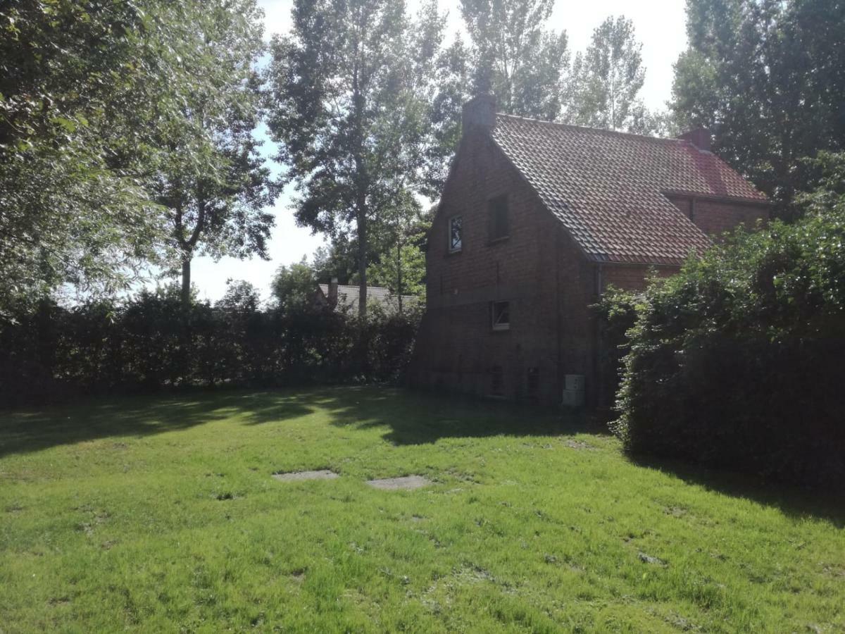 Huis Aan Puyenbroeck Wachtebeke Екстериор снимка
